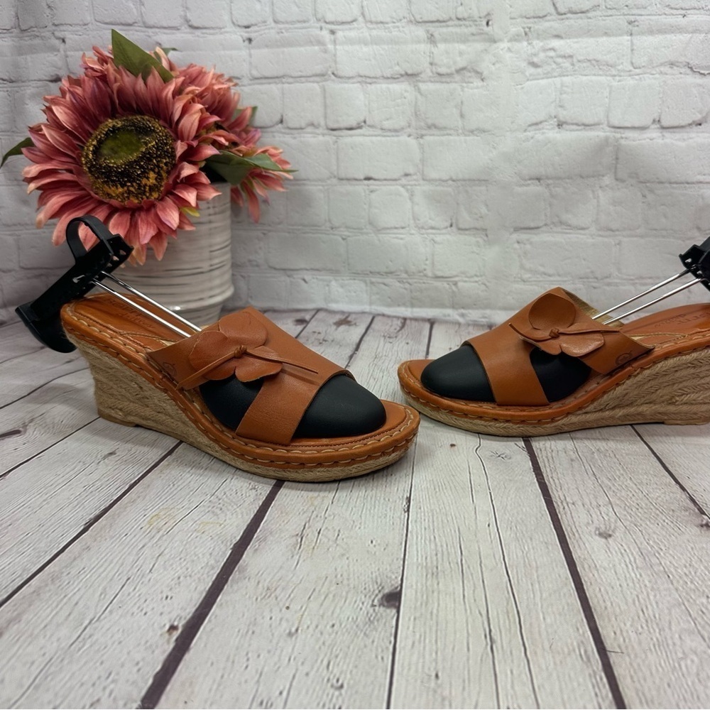 born drilles wedge sandal brown flower detail neutral women sz 8 business casual